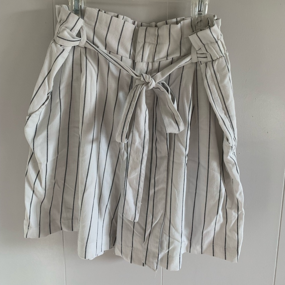 Stripped Shorts